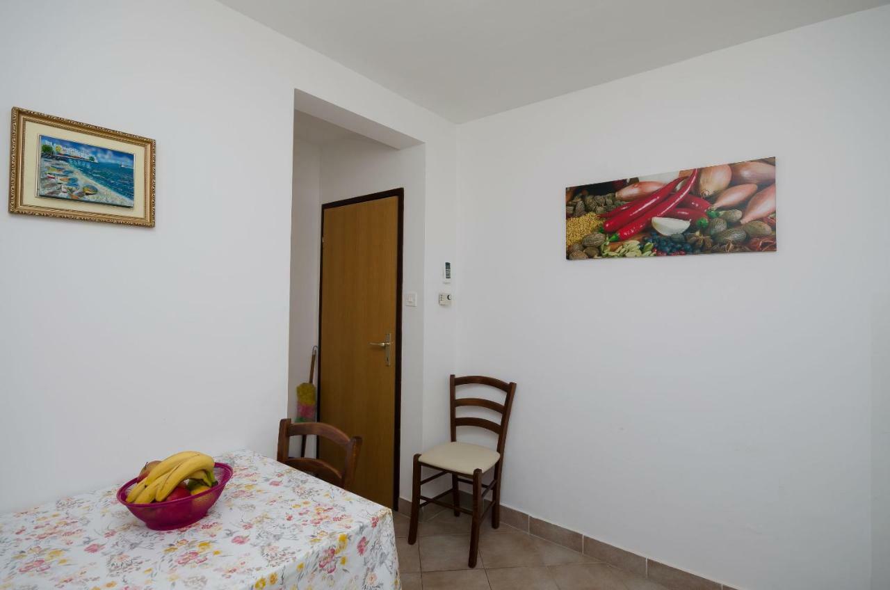 Apartments Marta Свети-Юрай Экстерьер фото