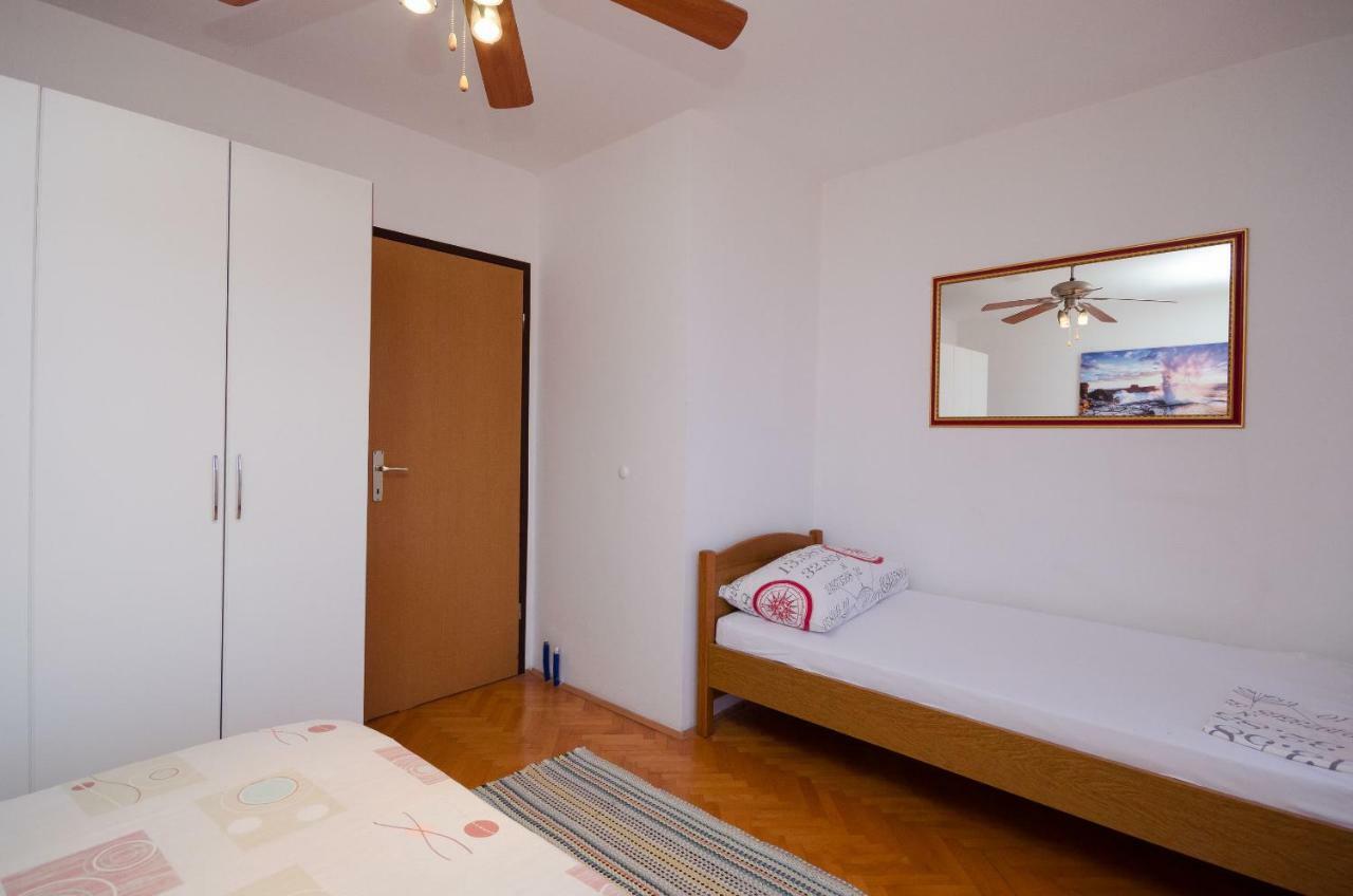 Apartments Marta Свети-Юрай Экстерьер фото