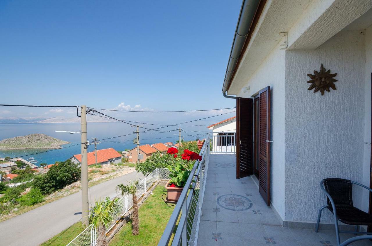 Apartments Marta Свети-Юрай Экстерьер фото