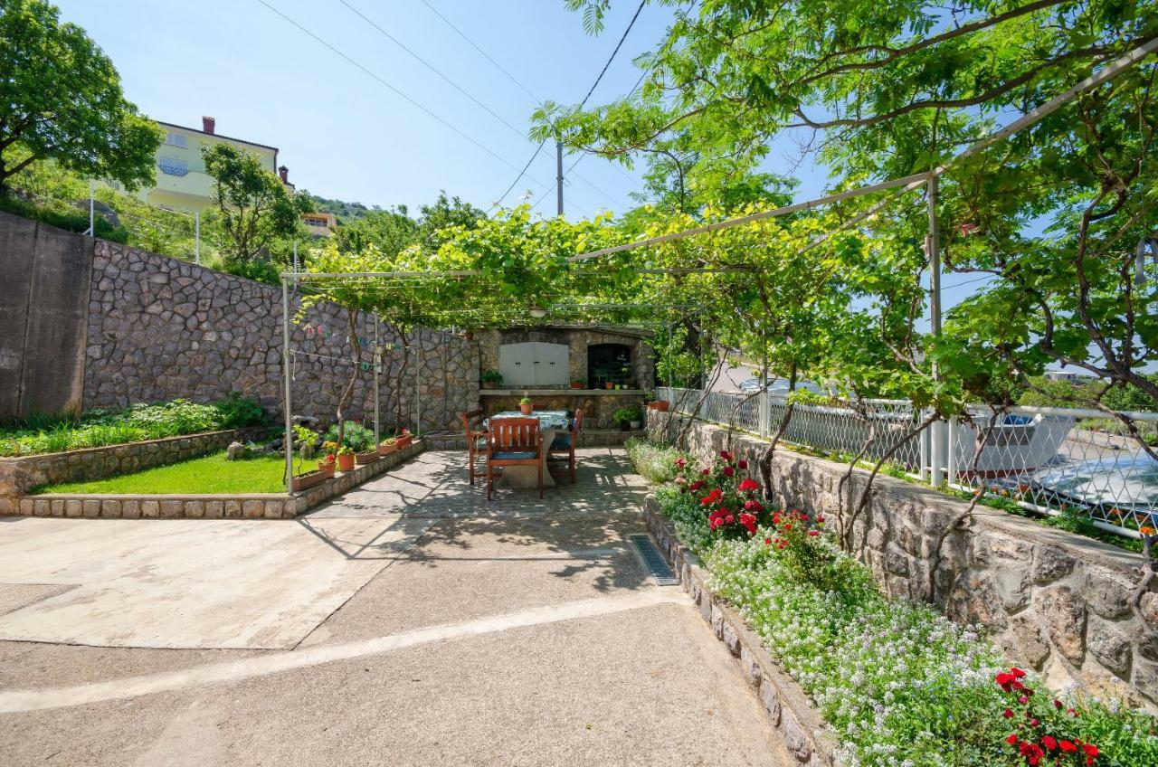 Apartments Marta Свети-Юрай Экстерьер фото